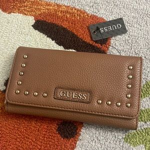 NWT Guess wallet